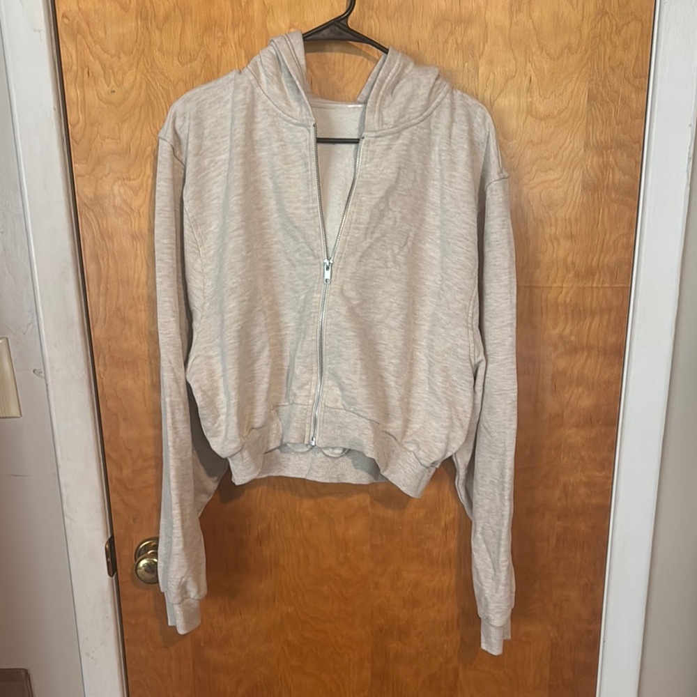 ALO Yoga Light Beige Zip-Up Hoodie. Perfect condition. Like new.